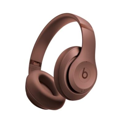 Beats Studio Pro x Kim Special Edition